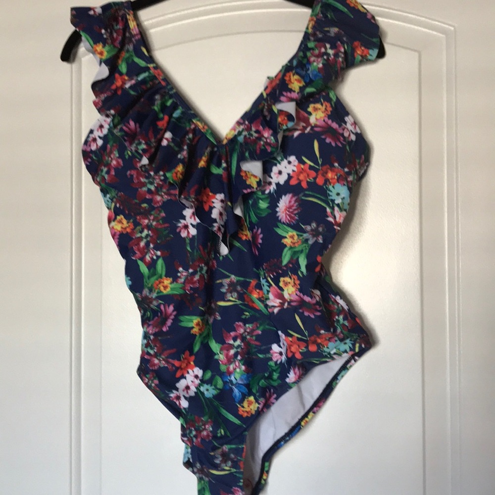 NEW one piece swimsuit, v-neck, ruffle sleeve
